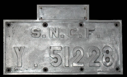 Y51228.jpg