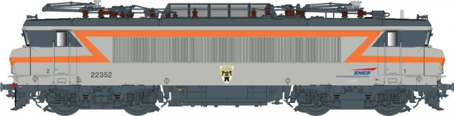 300-11102.jpg