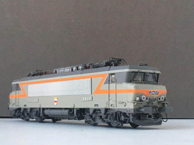 LSM 22374.jpg
