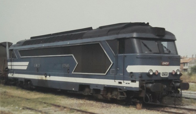 BB 67585 - Aigues-Mortes - 07.1989.jpg