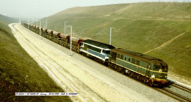 CC 65521 + CC 72085 en DT - Grenay - 30.01.1992.jpg