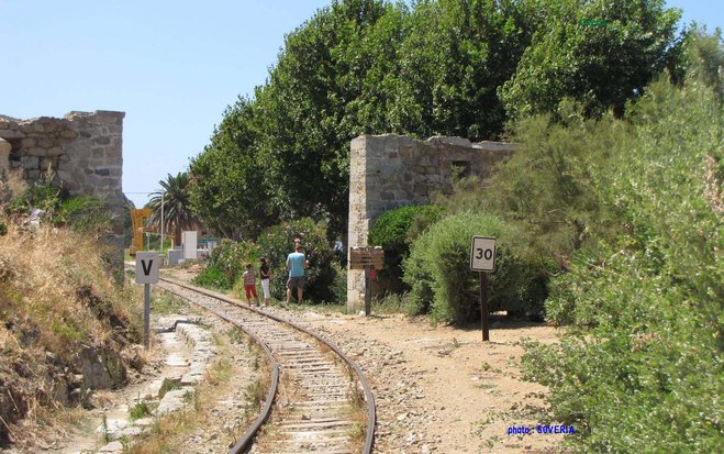 Ile Rousse entrée venant de Ponte L-01rw.jpg