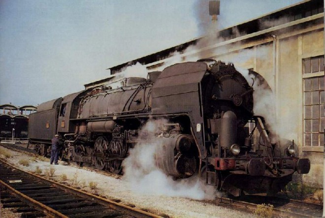 141r1104.jpg