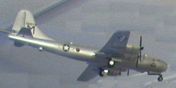 bombardier us b29 superforteresse.JPG