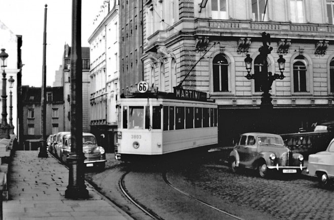 Bruxelles - Place du Congrès_xx.xx.1957_colle. Michel Reps.jpg