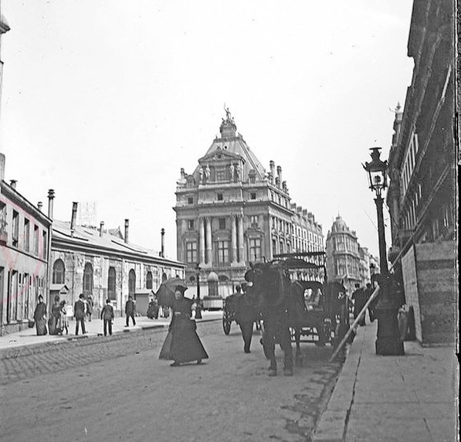 Bruxelles - place de Brouckère 1874_Van Loo.jpg