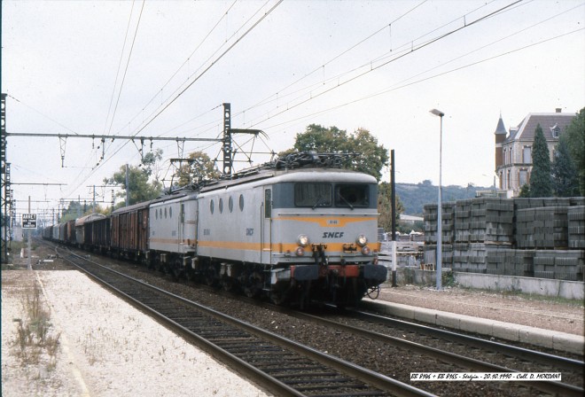 BB 8146+8165 - Sérézin - 20.10.1990.jpg