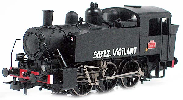 jouef-hj2223-locomotive-a-vapeur-030-tu-4-du-depot-de-chaumont-soyez-vigilant.jpg