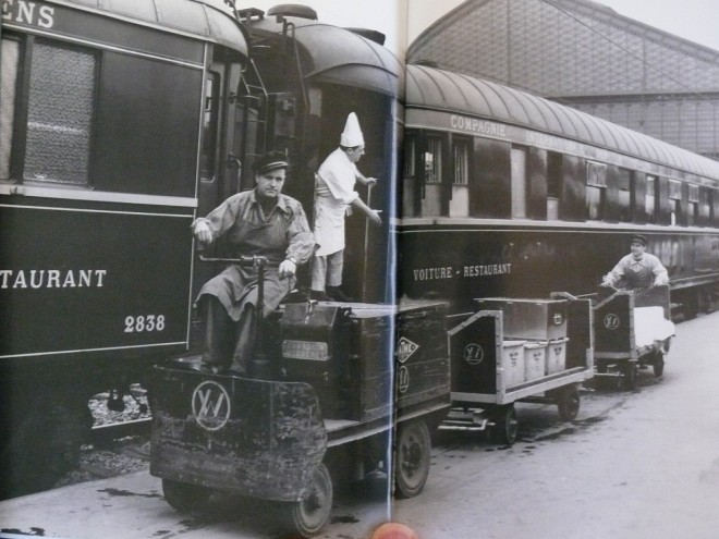 1923 Train Bleu (2).jpg