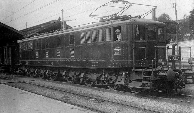 PLM_161_CE_4 locomotive 161 CE.jpg