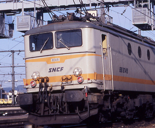 BB 8149.png