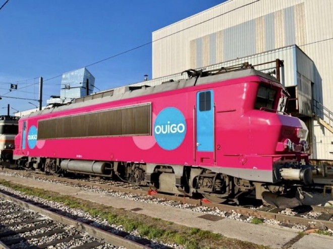 BB 22238 OUIGO quater.jpg