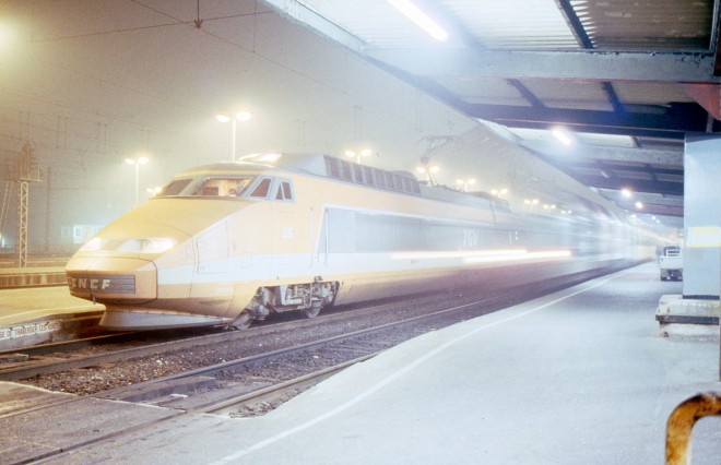 TGV n°35 - 1987 - Lyon Perrache.jpg