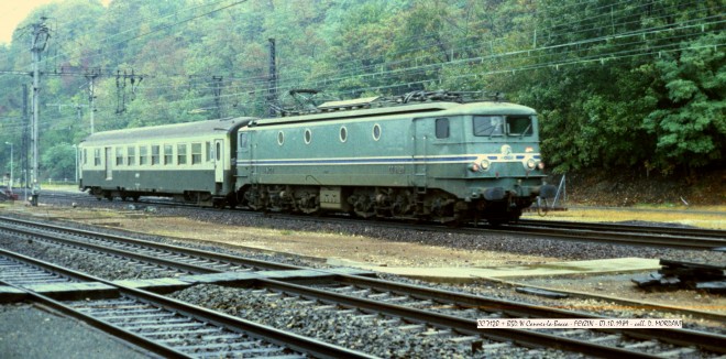 CC 7120 + B5D W Cannes-la-Bocca - FEYZIN - 07.10.1989.jpg