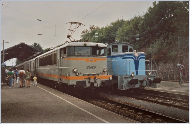 CH-im-bahnhof-evian-neben-sncf-652362.jpg