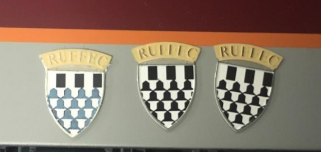 blason RUFFEC repeint.jpg