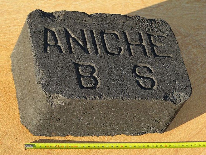 Aniche_briquette_Somain.jpg