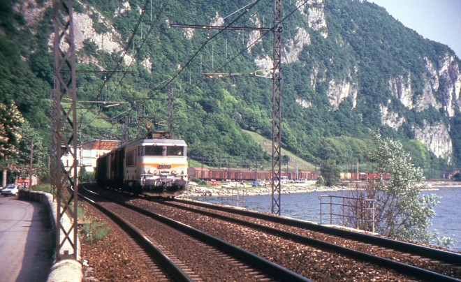 BB 7412 - Lac du Bourget - 05.05.1989.jpg