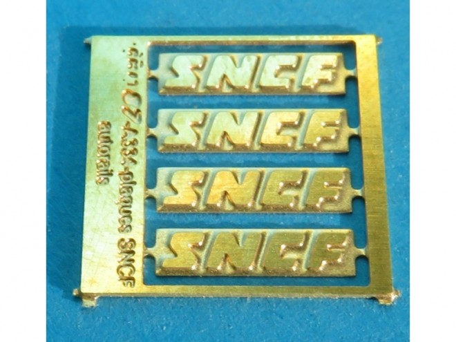a335-4x-plaques-sncf-autorails1.jpg
