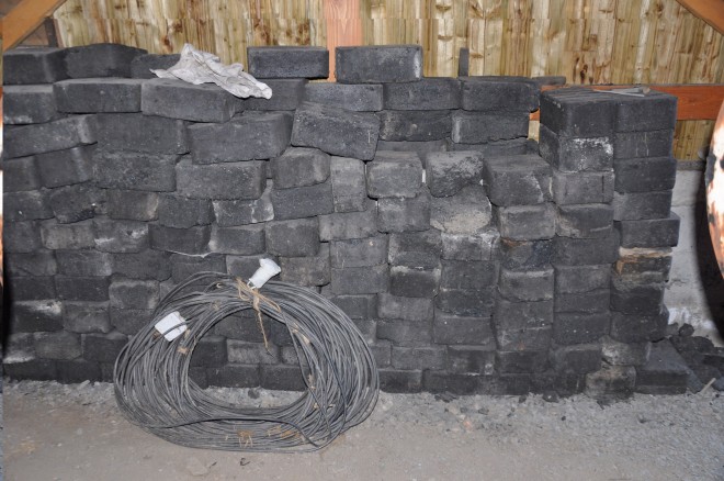 DSC_0581 briquettes.jpg