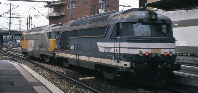 BB 167213 + 667210 - Lille Flandres 14.07.2004.jpg