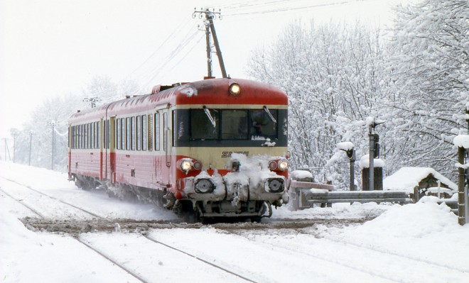 X 4334 Gènelard 12-01-1999-13913.jpg