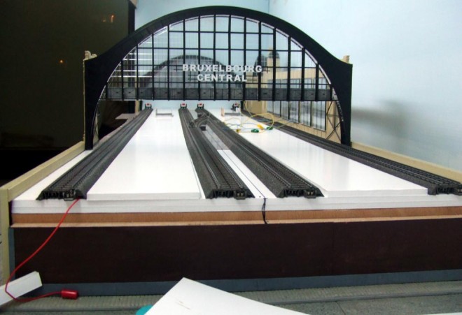 Bruxelbourg rails01 091105.JPG