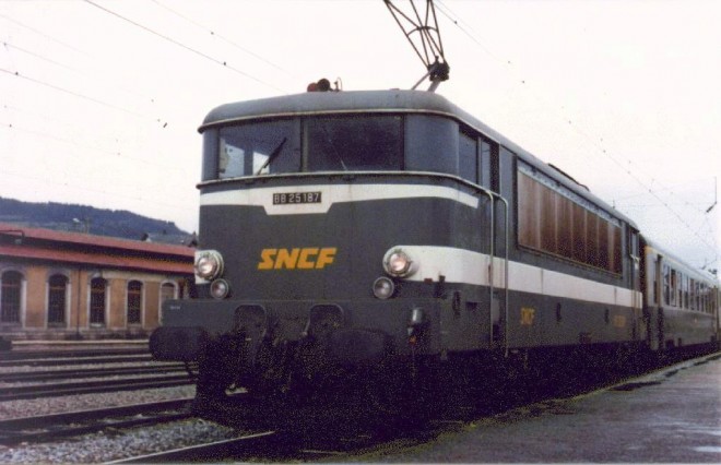 25187 1984.jpg