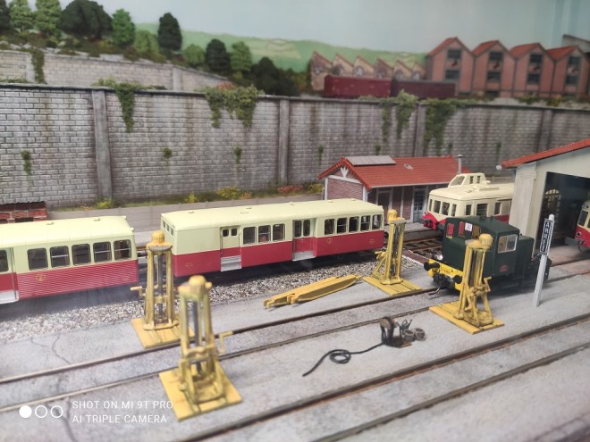 y2200 depot4.jpg