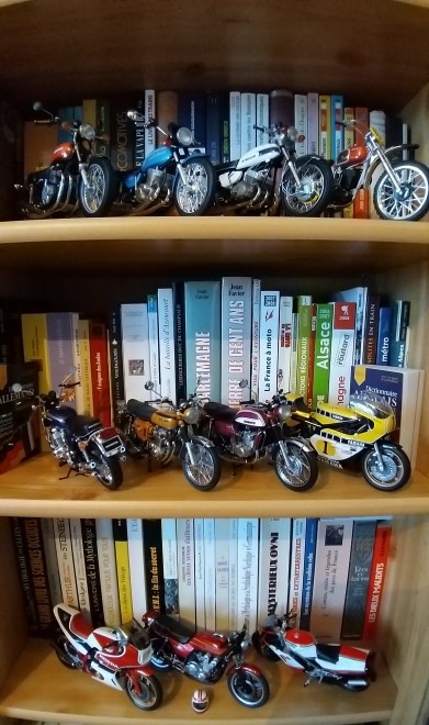 moto miniature 04.jpg