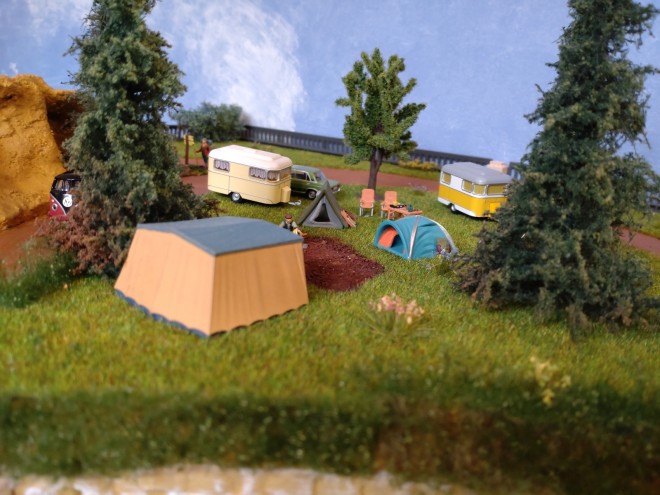 Camping1.jpg