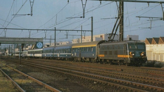 Bruxelles - Vintimille 1186 1990.jpg