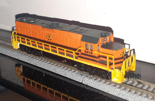 AZL GP38-2 (2).jpeg
