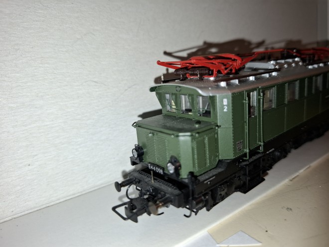 .E 44..3.jpg