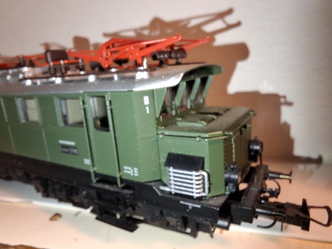 .E 44..4.jpg