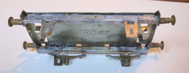 Kit_AMF87_12.jpg