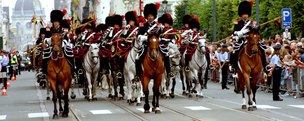 EscRoyal01.jpg