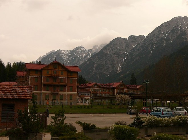 GrandHotelToblach.JPG