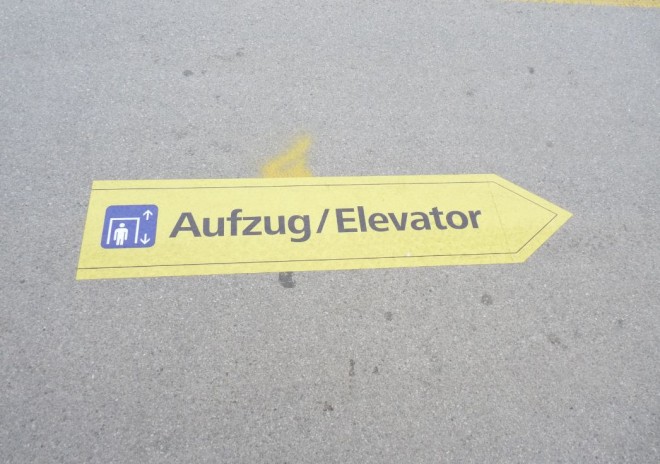 salzburgHBF21.JPG
