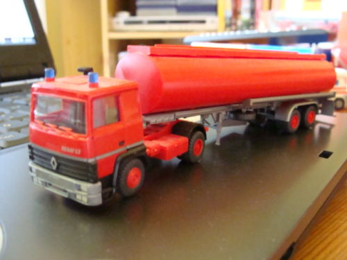 Roskopf R310 citerne pompier 01.JPG