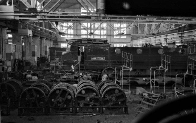 2D2-5546-002rw.jpg
