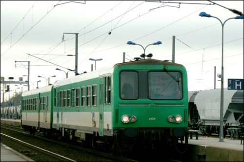 gare-041tn2.jpg