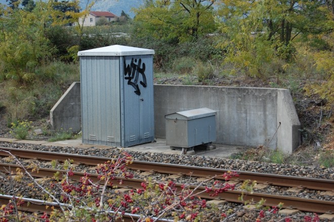 Caisse a piles et guerite 6.jpg