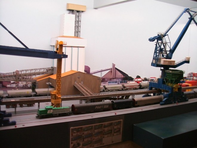 EXPO ORLEANS 11 2010 033 [800x600].jpg