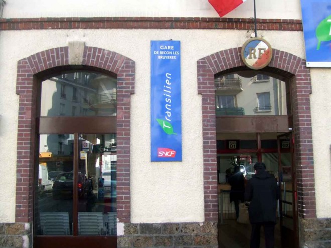 D-Gare de Bécon-b.JPG