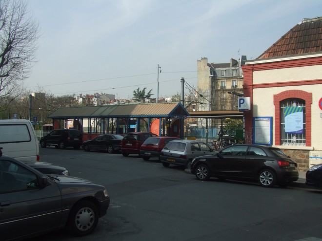 2-gare des Vallées.JPG