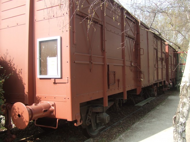 20-Wagons 1.JPG