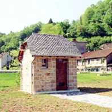 PONT DE LA PIERRE PN.jpg