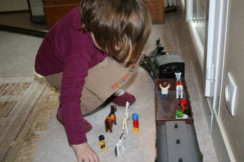 train_playmo_1.jpg