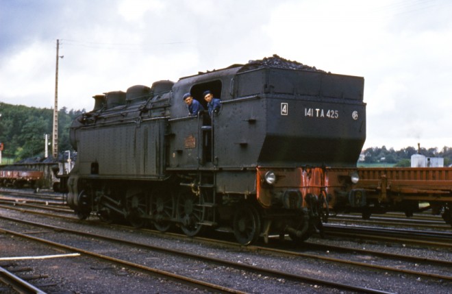 015 Ussel - 1968.09 - 141 TA 425 - Cl.-B. Rossinelli.jpg